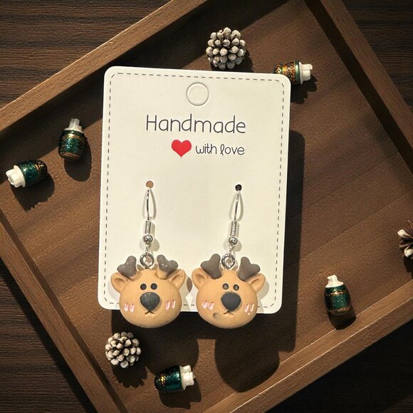 Handmade Reindeer Earrings | Christmas Earrings | Polymer Clay Holiday Jewelry - Picture 3 of 7